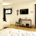 Bed & Breakfast Atelier Des Vidaux 3*