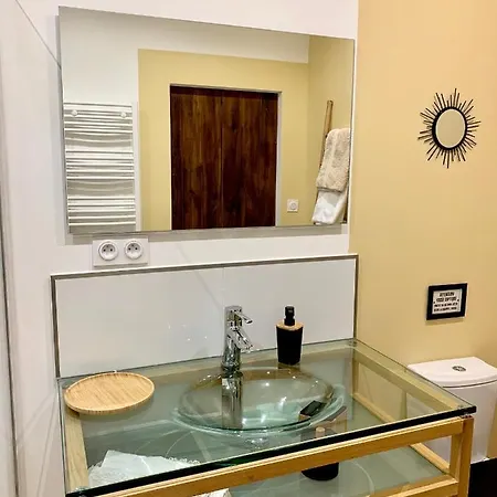 Atelier Des Vidaux לינה וארוחת בוקר