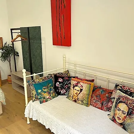Bed & Breakfast Atelier Des Vidaux 3*