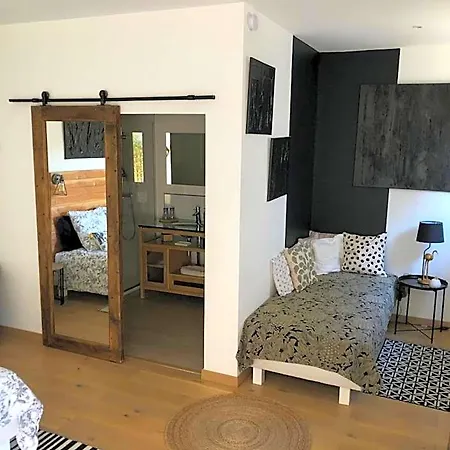 Bed & Breakfast Atelier Des Vidaux Saint-Aunes